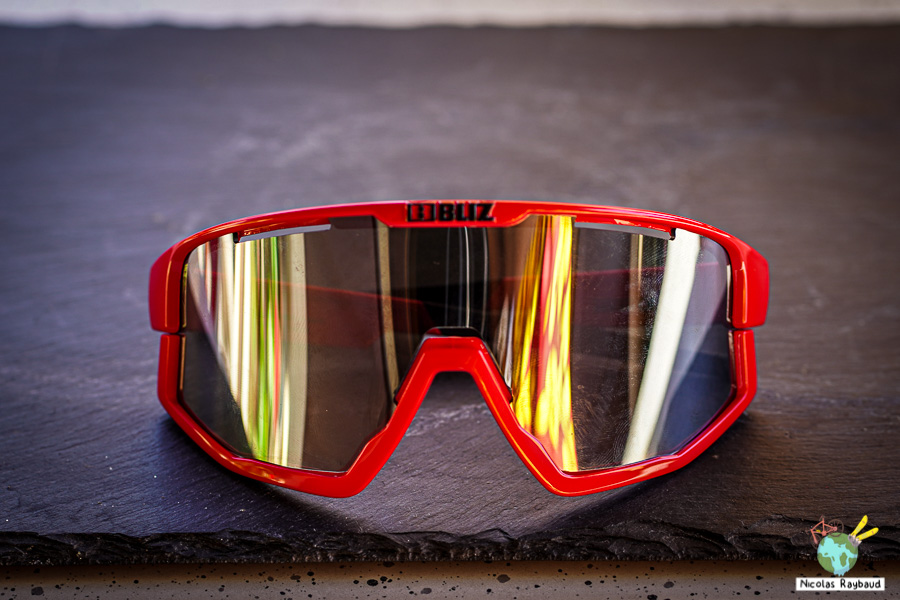 lunette bliz fusion rouge avec extra jawbone rouge